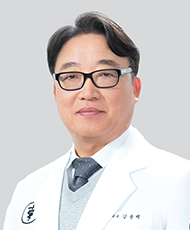 김용백