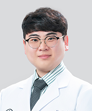 김석현