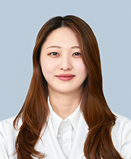 Hyun-young, Cho